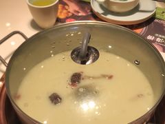 -洪氏嗨捞·猪肚鸡火锅(阳光天地店)
