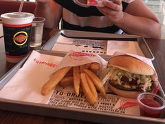 -FATBURGER 特富客汉堡(外交公寓店)