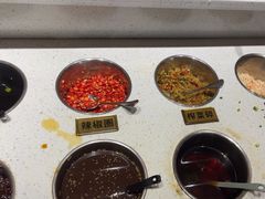 -乡土黄·鲜牛肉火锅·小龙虾(兴业街店)