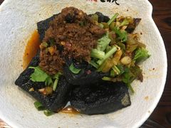 -黑白电视长沙小吃(美林M·LIVE天地东座店)