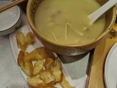 老济南甜沫-闫府私房菜·百年鲁菜(恒隆店)