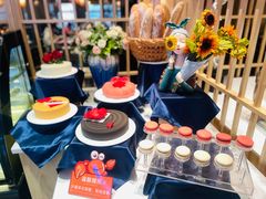 -小天鹅戴斯酒店鲸鲨百汇创作料理