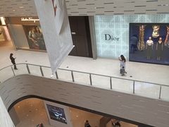 -上海尚嘉中心