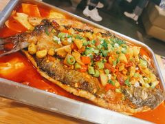 -鸣记脆皮烤鱼(铁西店)
