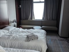 -上海龙之梦万丽酒店