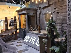 -暴风岛沉浸式体验馆(百联世纪店)