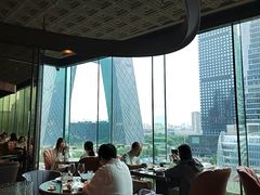 -福楼毕斯罗F Bistronome(国贸商城约会地标景观店)