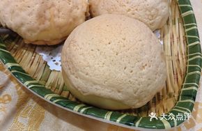 Braised Pork Belly Baked Buns