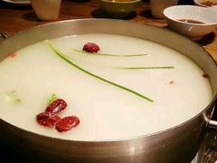 -龙记斑鱼火锅鲜切牛肉自助(红山路店)