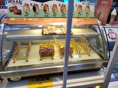 -春丽小马(济南恒隆广场店)
