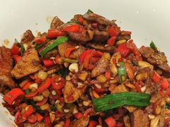 -辛香味烧鱼馆·非遗技艺·排骨红烧肉(光谷医药园店)