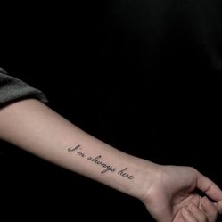 -木子·纹身店TATTOO穿孔·洗纹身
