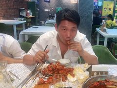 -云晓光头烧烤吧(德平路店)
