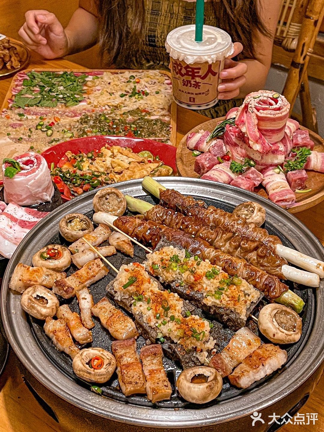 为什么重庆这家烤肉这么好吃没人推[流泪]