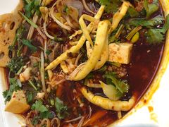 -成都你六姐·牛肉冒菜·麻辣香锅(长泰广场店)