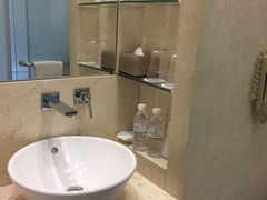 -香港铜锣湾皇悦酒店