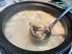 竹笙王猪肚鸡-顺德公广东猪肚鸡·煲仔饭(白石洲店)