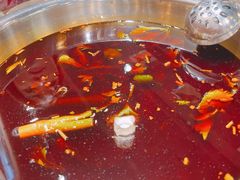 全红味锅底-肖肖酸萝卜鱼火锅(总店)