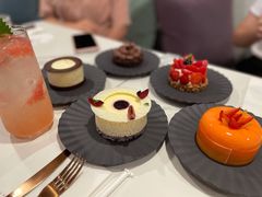 -潮一不贰·法式甜品·生日蛋糕·西式简餐(外滩店)