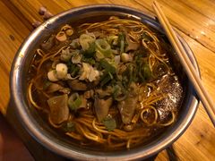 -薛记襄阳香辣牛肉面(平安路店)