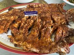 -何适山庄(水长城P2停车场店)