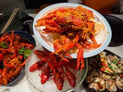 经典咸蛋黄龙虾-红盔甲·小龙虾(天钥桥店)