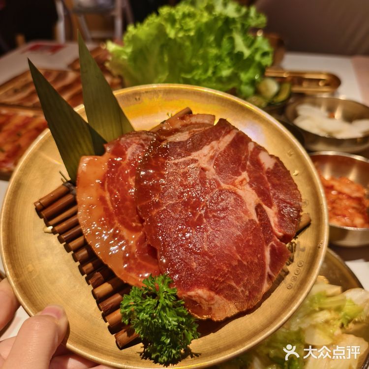西郊烤肉扛霸子