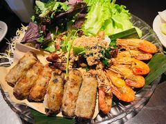 越式手卷拼盘-大头虾越式风味餐厅(光明广场店)