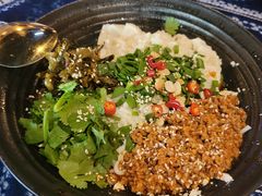 豆花米线-滇道云南特色料理(康定路店)