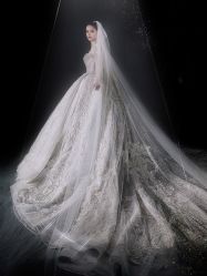 -艾米丽婚纱礼服