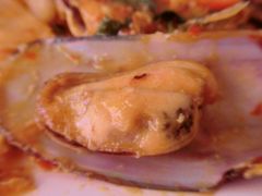 -J Daeng Seafood