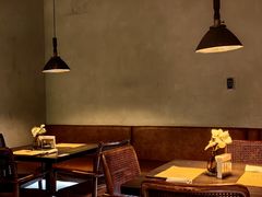 -来龙里 精致 东南亚餐室(万象城店)