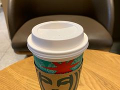 -星巴克臻选(上海中环广场2F店)