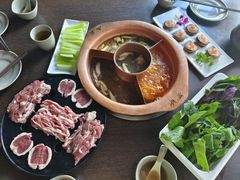 -滇釜火锅·能喝汤的火锅(车公庄店)