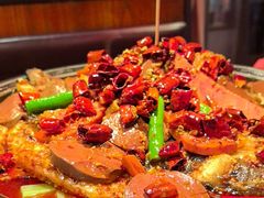 -辣尚瘾·烤鱼·新川菜(交大直营店)