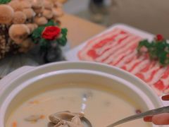 -湯系·煲汤手艺人(东二环泰禾广场店)