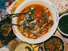 -坛宗剁椒鱼头(河西王府井店)