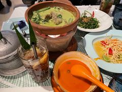 -蕉叶·泰国歌舞风情(世贸店)