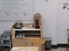 用餐区-老乡鸡(滨湖假日店)