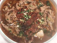 -犇逸·乐山跷脚牛肉·四川现炒(览海店)