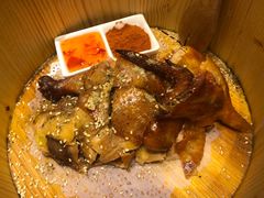 烧鸡半只-临界音乐酒馆·小龙虾·江湖菜(华熙LIVE·鱼洞店)