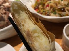 酸奶饼-老阿妈蒙古村·蒙古包·草原文化·歌舞表演(老君堂店)