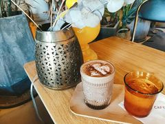 -浮漫咖啡(镜湖万达广场店)