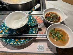 -尚尚仙·酸汤猪手·猪肚鸡火锅(华联万柳购物中心店)