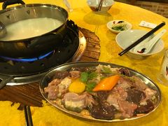 -洞密园美食城·二十二年老店(富华路店)