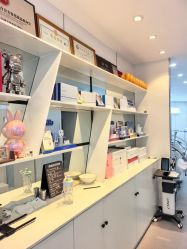 -蕾特恩专业祛痘国际连锁