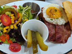 -HELLO 27 意面·沙拉·帕尼尼