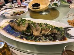-松月湖大酒店