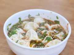酸汤牛肉水饺-回坊马二饺子馆