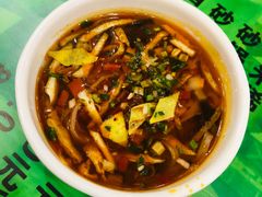 一口香-令氏家外家周秦食府(高新店)